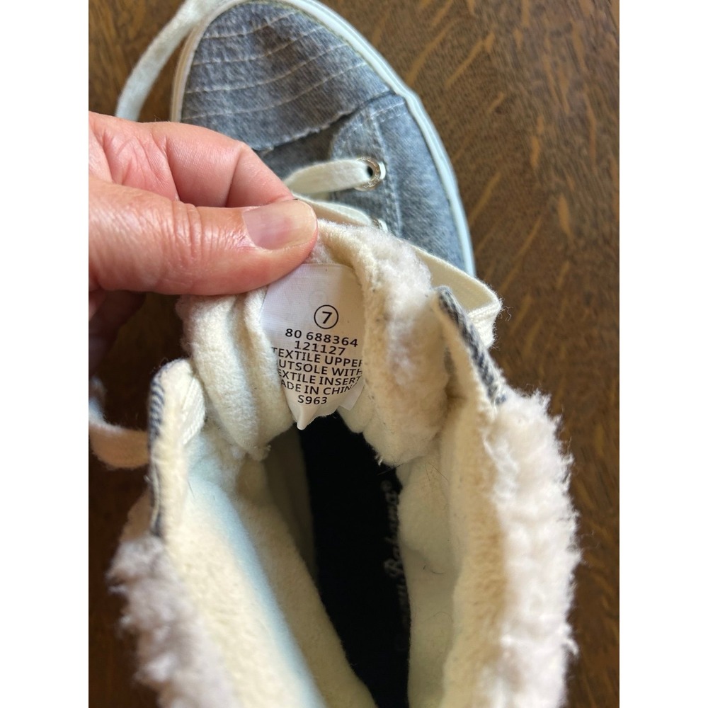 Tommy Bahama High Top Sneakers Heather Gray Fur-Lined size 7 - Picture 2 of 9
